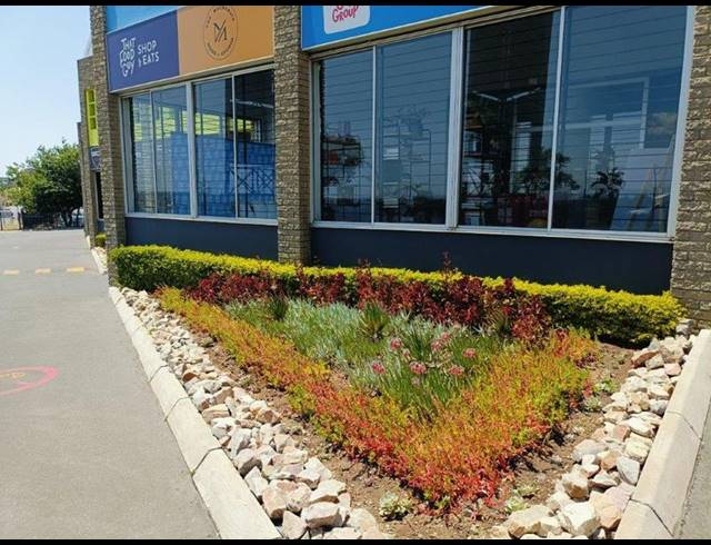 INDUSTRIAL PROPERTY TO RENT IN HALFWAY HOUSE